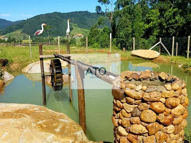 Chácara com 1500m², à venda, no bairro TIMBÉ em Tijucas
