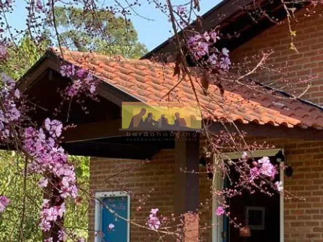 Chácara com 2000m² 3 quartos e 2 banheiros, à venda, no bairro Loteamento Chácaras Vale das Garças em Campinas