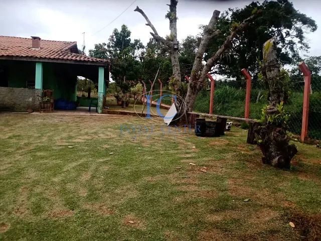 Chácara com 2500m² 3 quartos e 2 banheiros, à venda, no bairro Várzea de Cima em Sarapuí