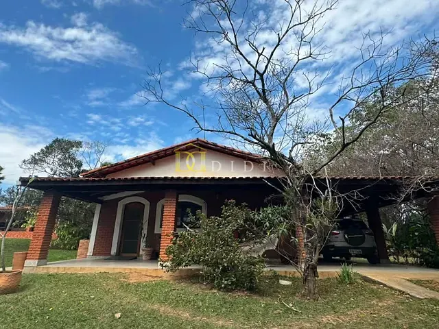 Chácara 3 quartos e 3 banheiros, à venda, no bairro Bom Retiro em Porto Feliz