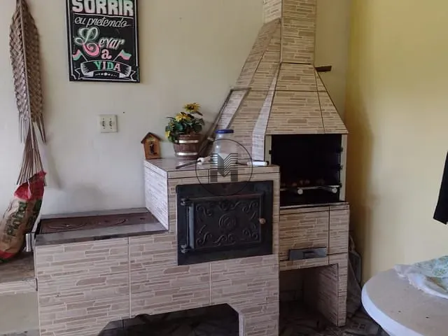 Chácara com 5100m² 2 quartos e 1 banheiro, à venda, no bairro Clube dos Quinhentos em Guaratinguetá