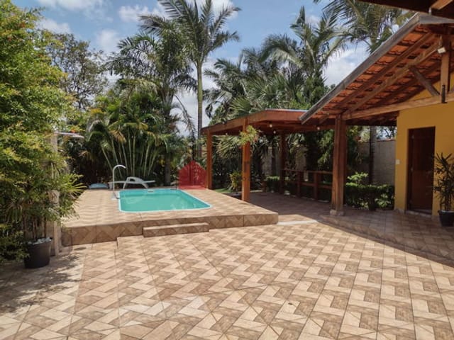 Chácara com 1200m² 3 quartos e 1 banheiro, à venda ou para alugar, no bairro Goiabal em Pindamonhangaba