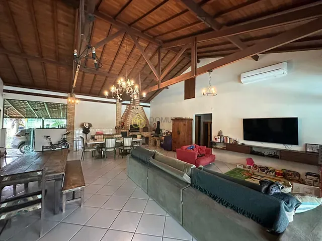 Chácara com 20000m² 5 quartos e 5 banheiros, à venda, no bairro Nossa Senhora do Amparo em Barra Mansa
