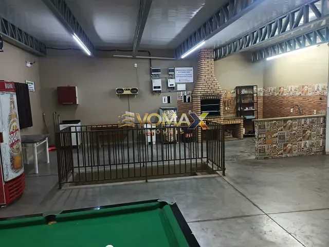 Chácara com 630m² 2 quartos e 3 banheiros, à venda, no bairro Portal da Figueira em Itapetininga