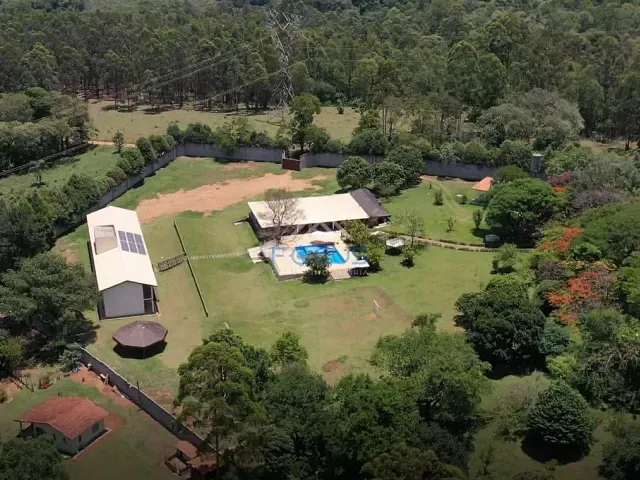 Chácara com 19000m² 16 quartos e 20 banheiros, à venda, no bairro Pinhal em Cabreúva