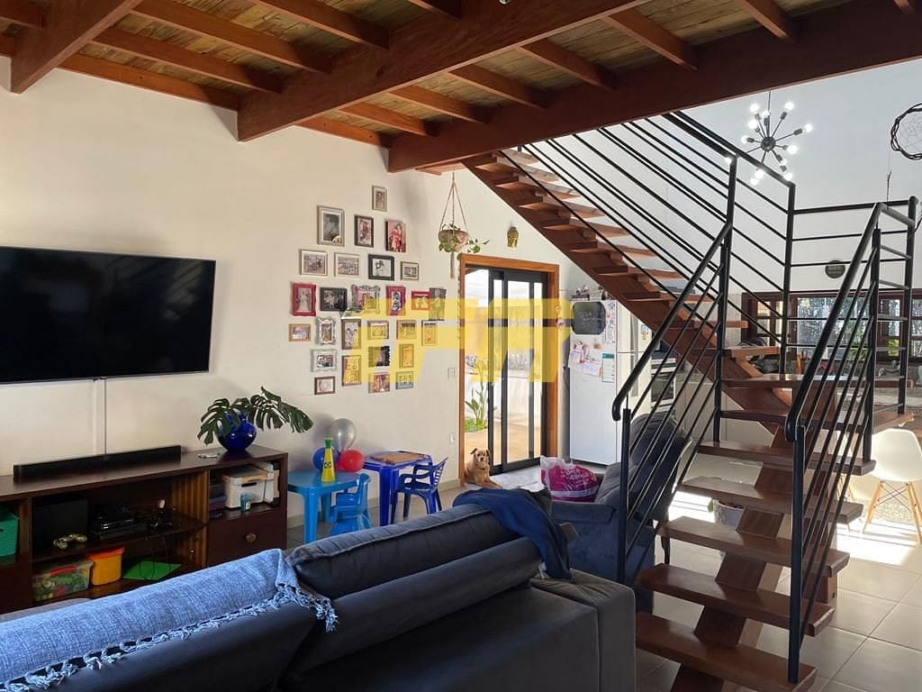 Chácara, 3 quartos, 880 m² - Foto 3