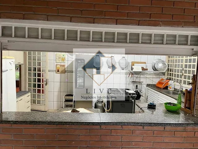 Chácara 3 quartos e 3 banheiros, à venda, no bairro Jardim Santa Adélia em Limeira