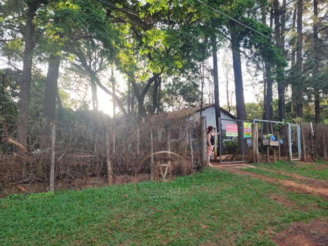 Chácara com 4000m², à venda, no bairro Chácara Flora Araraquara em Araraquara