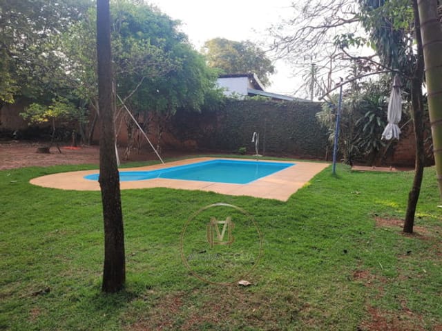 Chácara com 4000m², à venda, no bairro Chácara Flora Araraquara em Araraquara