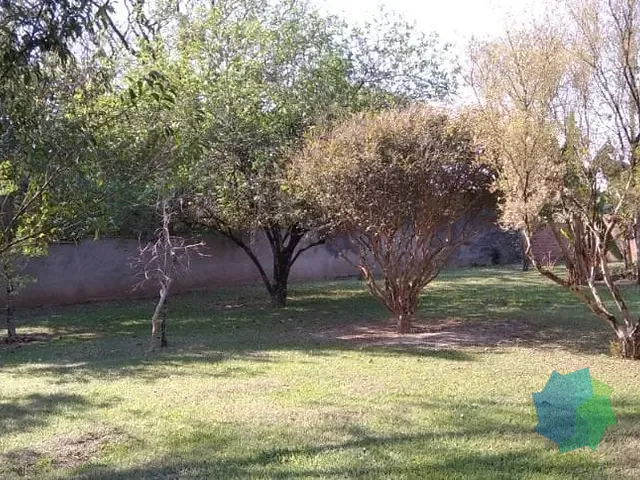 Chácara com 3000m² 3 quartos e 2 banheiros, à venda, no bairro Itu em Itu