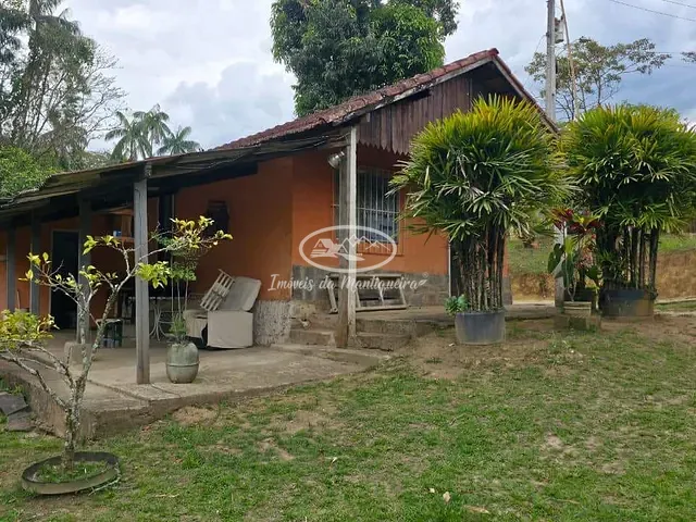 Chácara com 3000m² 3 quartos e 2 banheiros, à venda, no bairro Engenheiro Passos em Resende