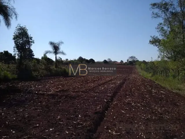 Chácara com 29375m², à venda, no bairro Fazenda da Nata em Londrina