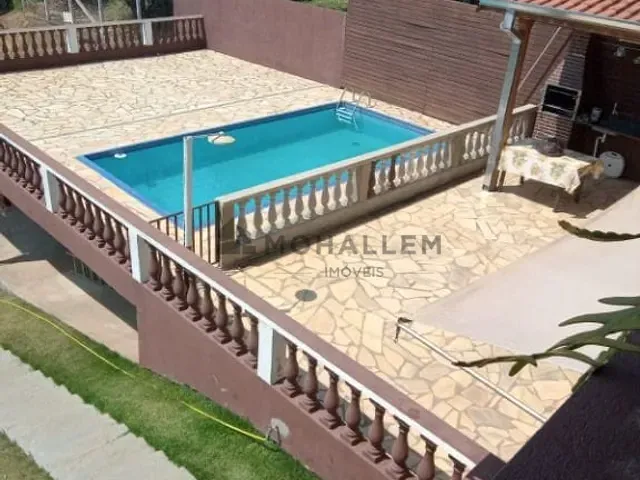 Chácara com 1000m² 3 quartos e 4 banheiros, à venda, no bairro Centro em Piranguinho