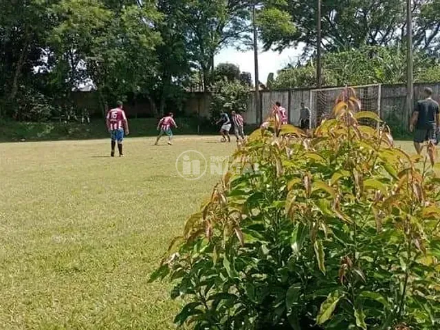 Chácara com 4767m², para alugar, no bairro Gleba Jacutinga em Londrina
