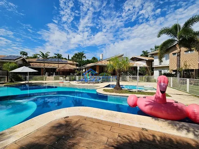 Chácara com 5000m² 6 quartos e 9 banheiros, à venda, no bairro Recanto das Flores em Indaiatuba