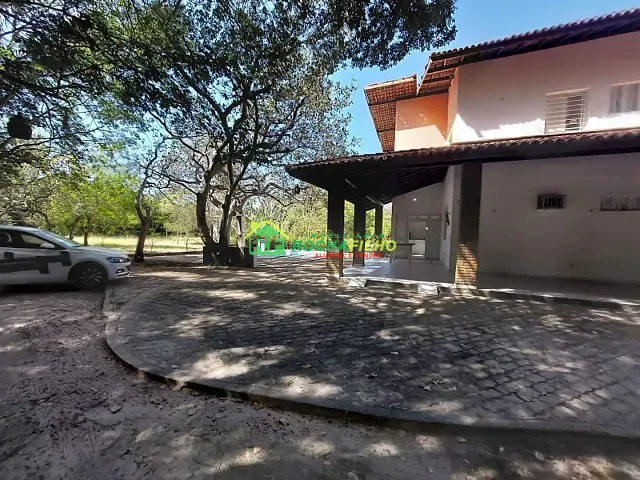 Chácara com 30000m² 6 quartos e 4 banheiros, à venda, no bairro Santa Rosa em Teresina