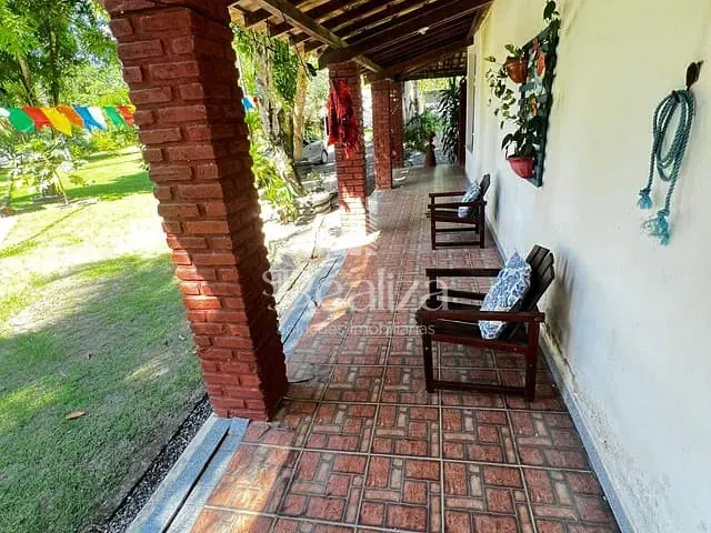 Chácara com 150m² 3 quartos e 2 banheiros, à venda, no bairro Hernani Sá em Ilhéus