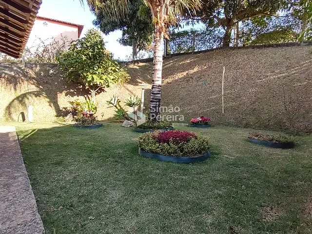 Chácara 3 quartos e 4 banheiros, à venda, no bairro Balança em Simão Pereira