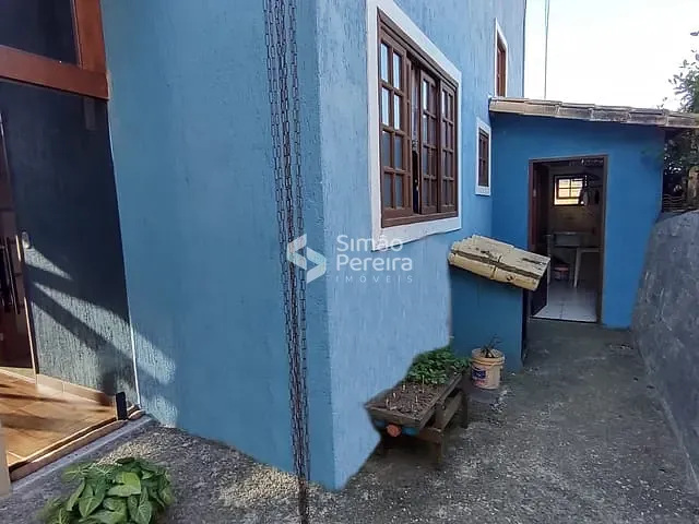 Chácara 3 quartos e 4 banheiros, à venda, no bairro Balança em Simão Pereira