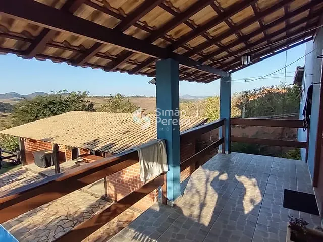 Chácara 3 quartos e 4 banheiros, à venda, no bairro Balança em Simão Pereira