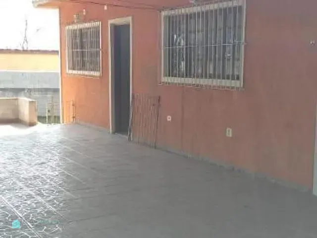 Chácara com 1100m² 3 quartos e 2 banheiros, à venda, no bairro Jardim Santa Paula em Cotia