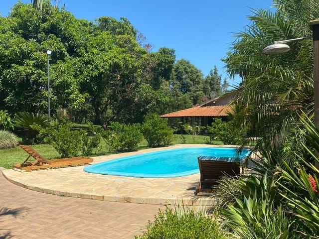 Chácara com 9000m² 2 quartos e 2 banheiros, à venda, no bairro Vila Estrela em São João da Boa Vista