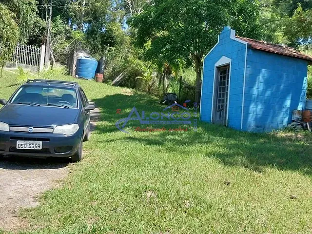 Chácara com 5000m² 2 quartos e 3 banheiros, à venda, no bairro Chácaras Rurais Guararema em Jacareí