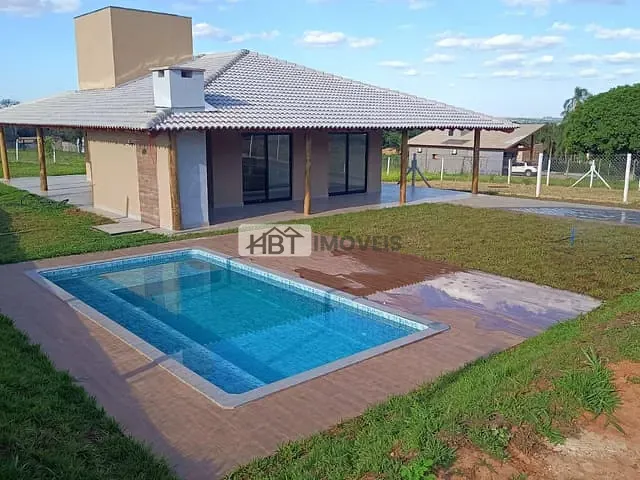 Chácara com 1300m² 3 quartos e 2 banheiros, à venda, no bairro Jardim Ibituruna em Piratininga