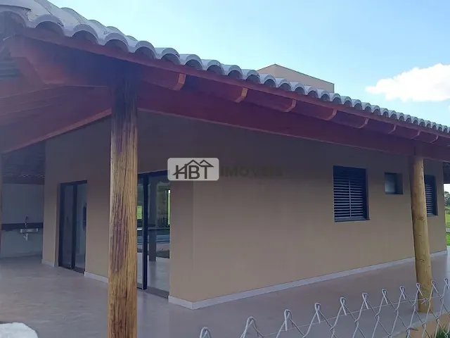 Chácara com 1300m² 3 quartos e 2 banheiros, à venda, no bairro Jardim Ibituruna em Piratininga