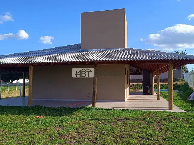 Chácara com 1300m² 3 quartos e 2 banheiros, à venda, no bairro Jardim Ibituruna em Piratininga
