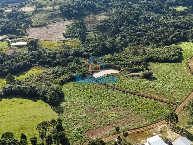 Chácara com 1622670m² 2 quartos e 2 banheiros, à venda, no bairro Interior em Lebon Régis