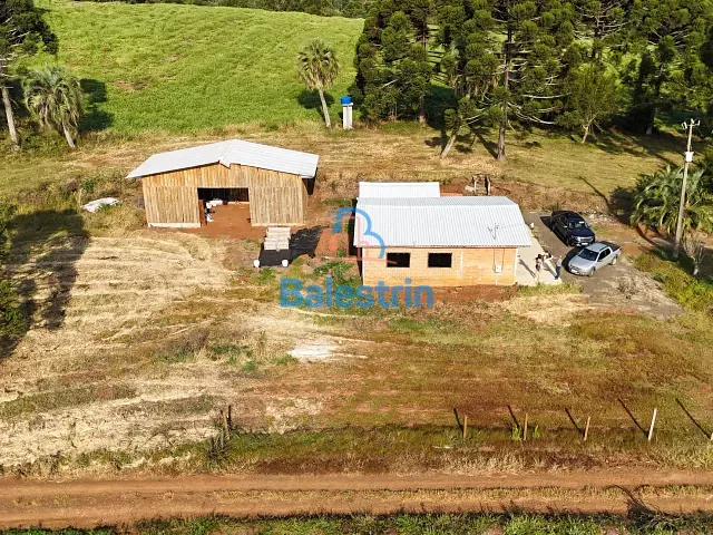 Chácara com 1622670m² 2 quartos e 2 banheiros, à venda, no bairro Interior em Lebon Régis