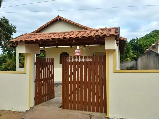 Chácara 2 quartos e 1 banheiro, à venda, no bairro Barra Velha em São Francisco de Itabapoana