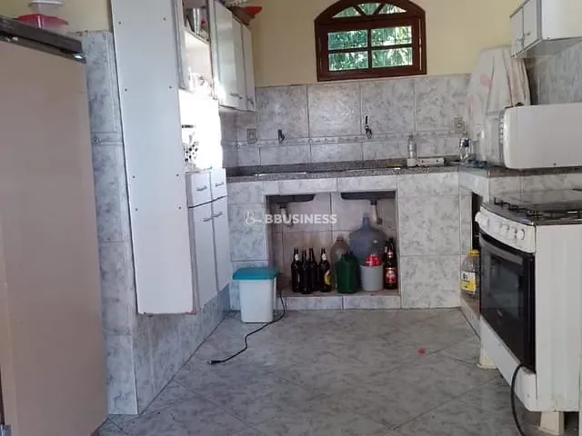 Chácara 2 quartos e 1 banheiro, à venda, no bairro Barra Velha em São Francisco de Itabapoana