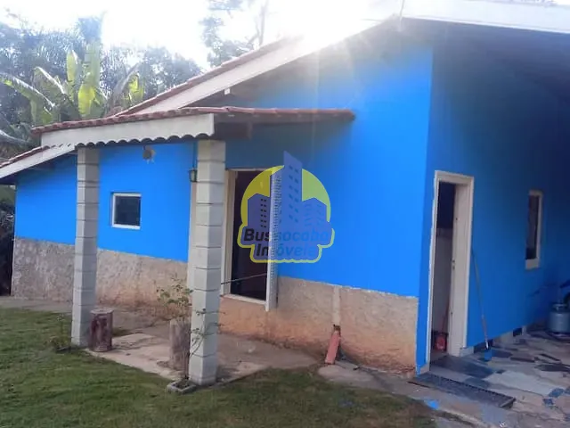 Chácara com 2000m² 3 quartos e 1 banheiro, à venda, no bairro Reneville em Mairinque