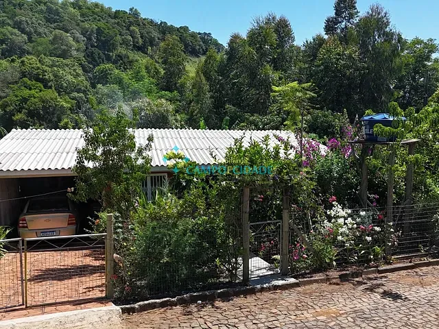 Chácara com 2000m² 3 quartos e 1 banheiro, à venda, no bairro INTERIOR em Chopinzinho