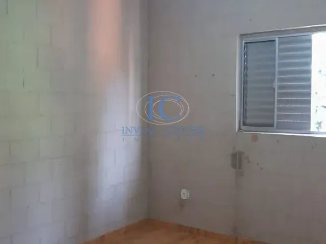Chácara com 10000m² 2 quartos e 3 banheiros, à venda, no bairro Jardim Beija Flor em Indaiatuba