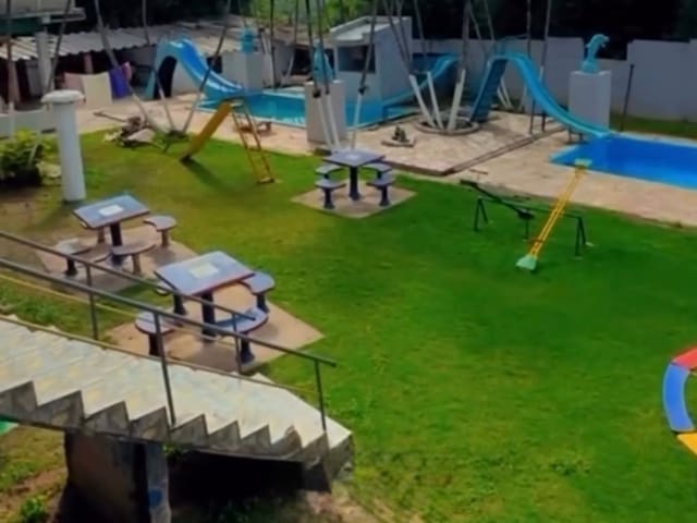 Chácara 8 quartos e 11 banheiros, à venda, no bairro Cidade Parquelandia em Mogi das Cruzes