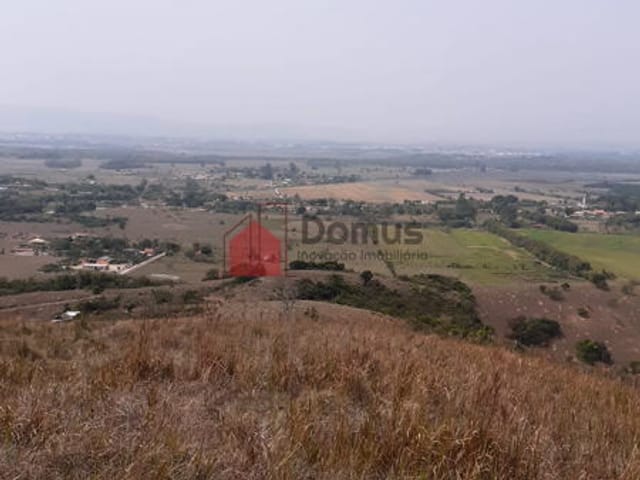 Chácara com 20000m², à venda, no bairro Mandú em Pindamonhangaba