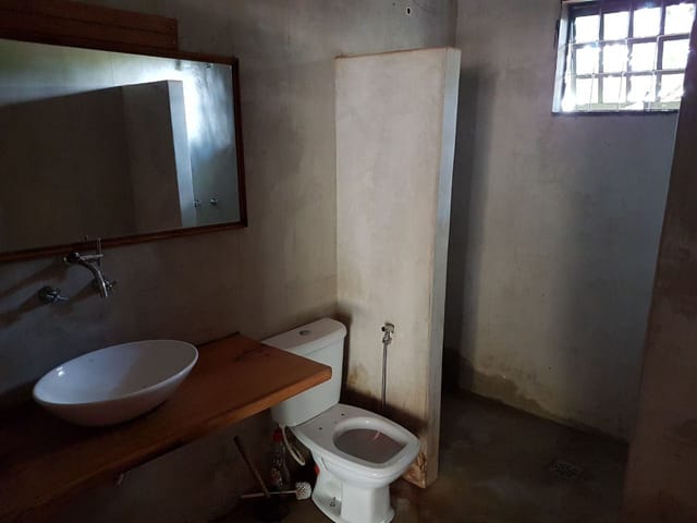 Chácara com 1800m² 2 quartos e 2 banheiros, à venda, no bairro Rosa dos Ventos em Aparecida de Goiânia