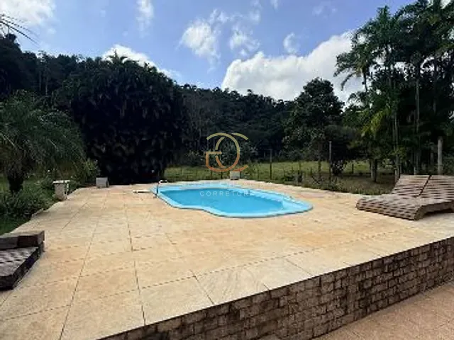 Chácara com 31000m² 3 quartos e 6 banheiros, à venda, no bairro São Francisco em Valença