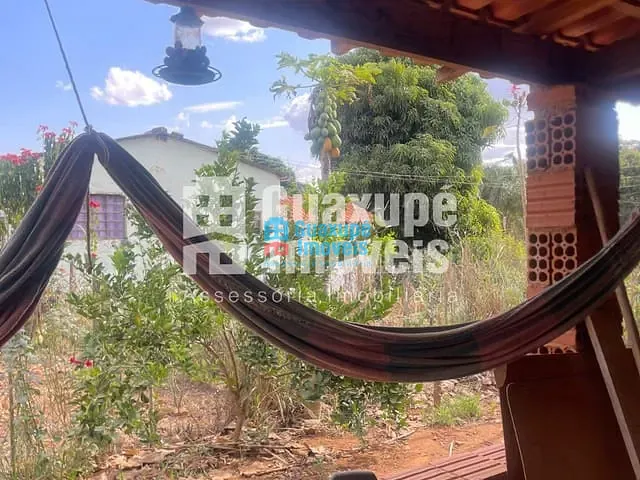 Chácara com 520m² 3 quartos e 1 banheiro, à venda, no bairro Japy em GUAXUPÉ
