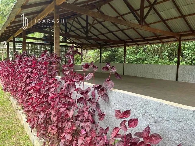 Chácara com 6000m² 2 quartos e 1 banheiro, à venda, no bairro Stucky em Nova Friburgo