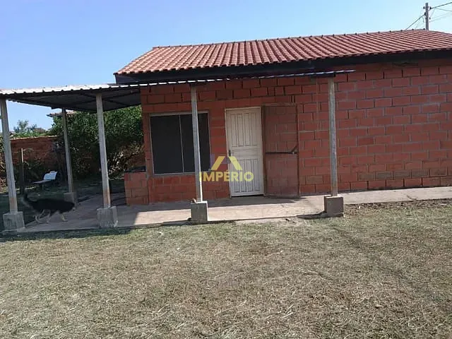 Chácara com 1000m² 2 quartos e 1 banheiro, à venda, no bairro Chácara Maracajás em Salto