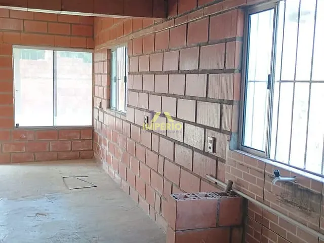 Chácara com 1000m² 2 quartos e 1 banheiro, à venda, no bairro Chácara Maracajás em Salto