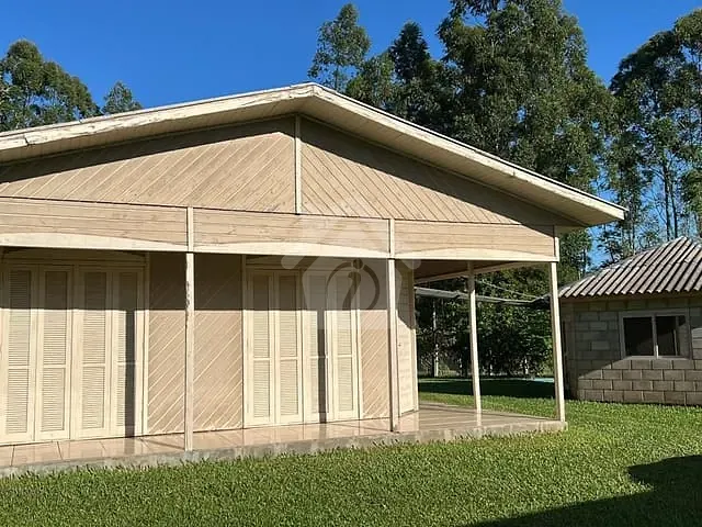 Chácara com 90m² 2 quartos e 1 banheiro, à venda, no bairro Linha Clara em Teutônia
