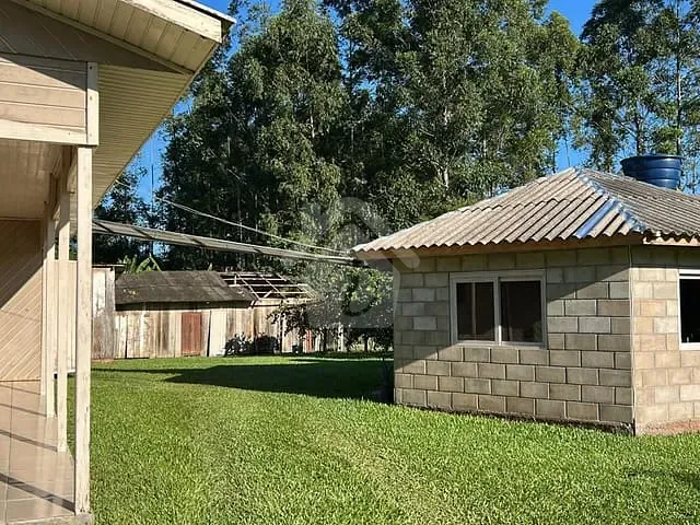 Chácara com 90m² 2 quartos e 1 banheiro, à venda, no bairro Linha Clara em Teutônia