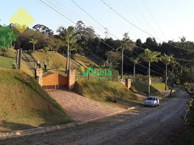 Chácara à venda, no bairro Jardim Aracy em Mogi das Cruzes