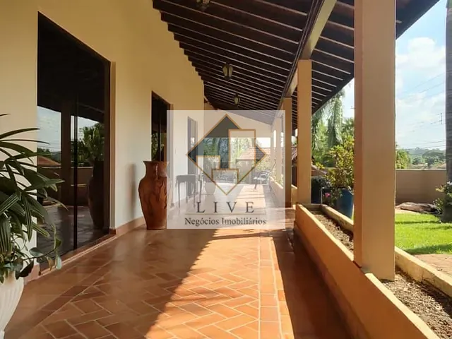 Chácara com 1000m² 5 quartos e 5 banheiros, à venda, no bairro Fazenda Santa Lúcia em Americana
