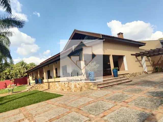 Chácara com 1000m² 5 quartos e 5 banheiros, à venda, no bairro Fazenda Santa Lúcia em Americana